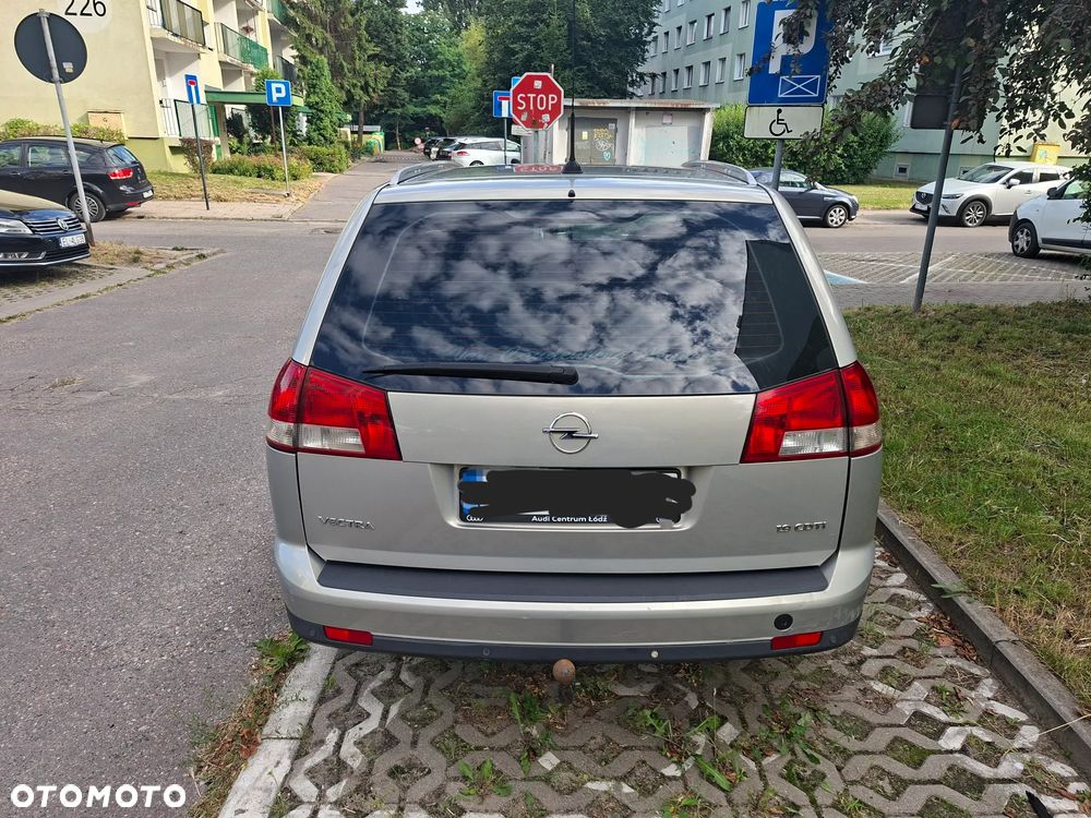 Opel Vectra 1.9 CDTI Cosmo - 7