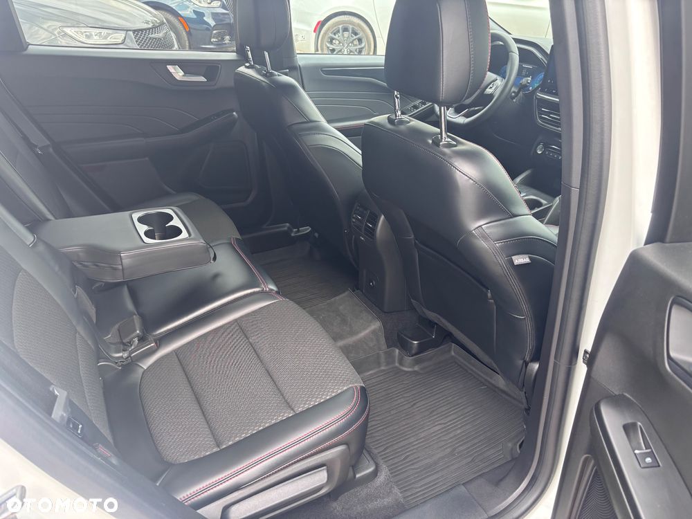 Ford Escape - 31