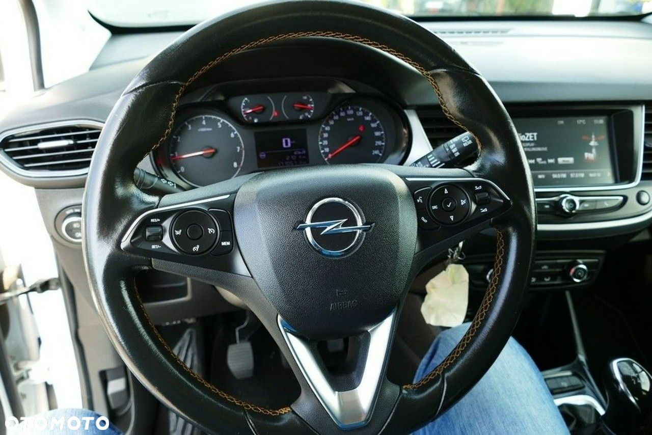 Opel Crossland X - 30