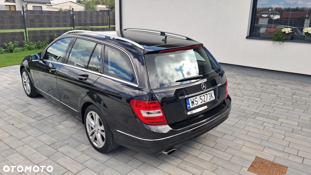 Mercedes-Benz Klasa C 220 CDI DPF Automatik BlueEFFICIENCY Avantgarde - 12