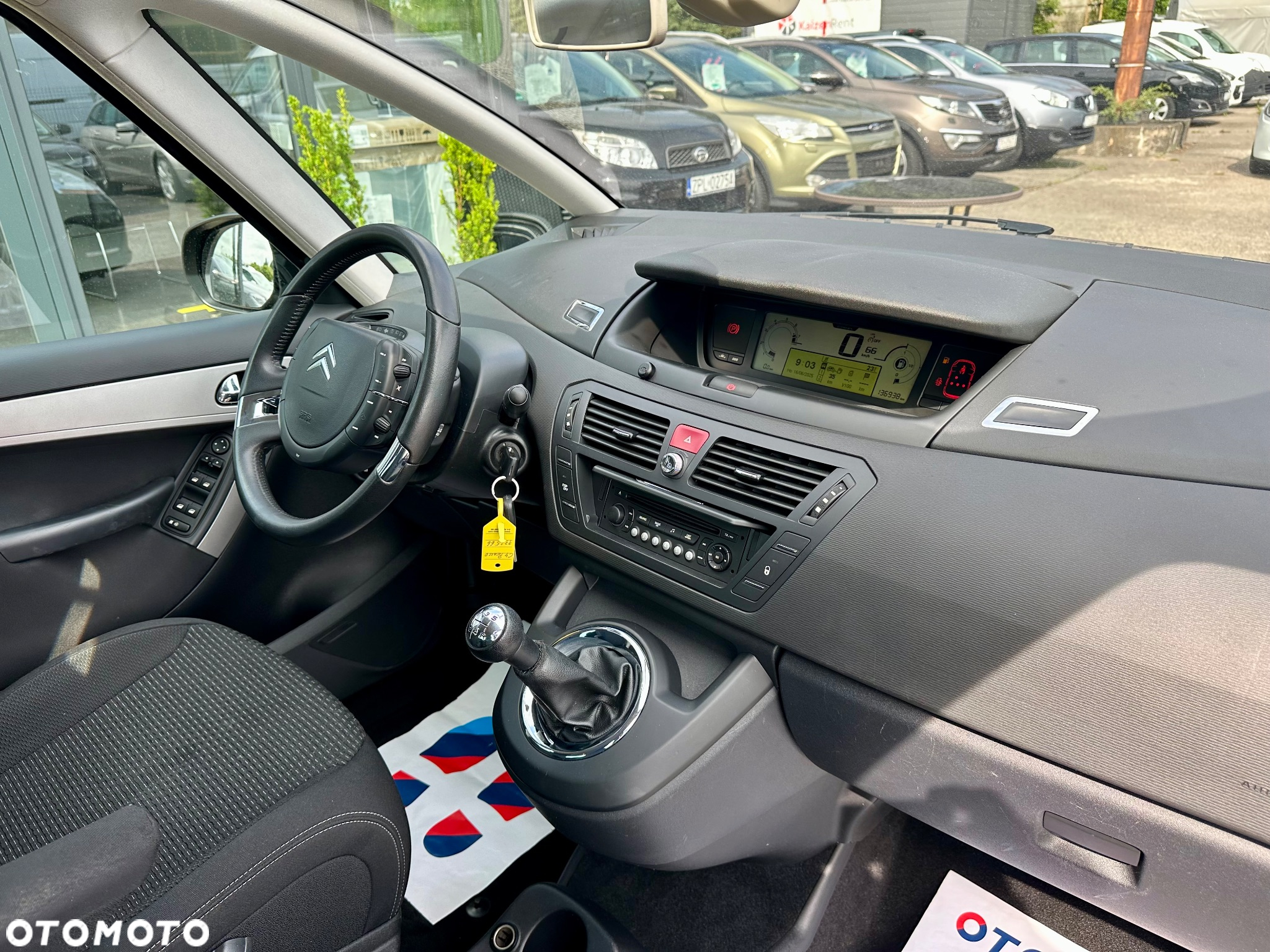 Citroën C4 Picasso 1.6 VTi Selection - 18