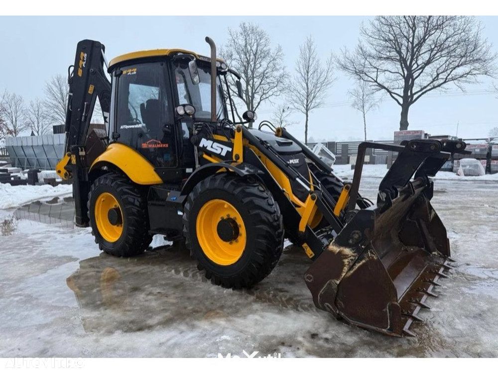 MST 644 Plus Buldoexcavator - 7