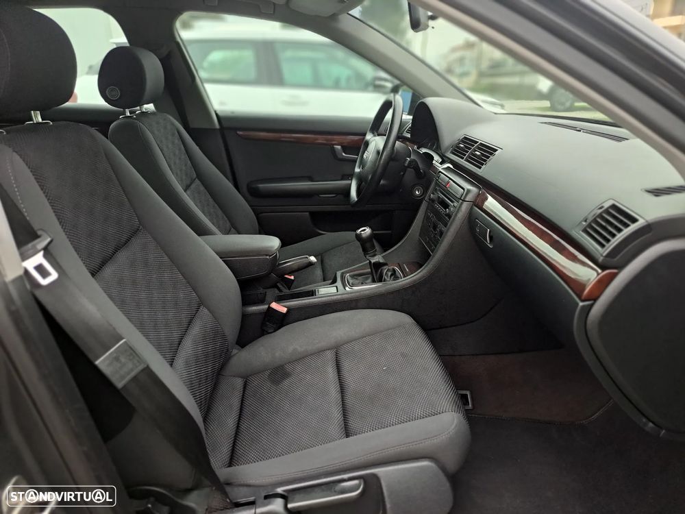 Audi A4 1.9 TDI m5 - 18