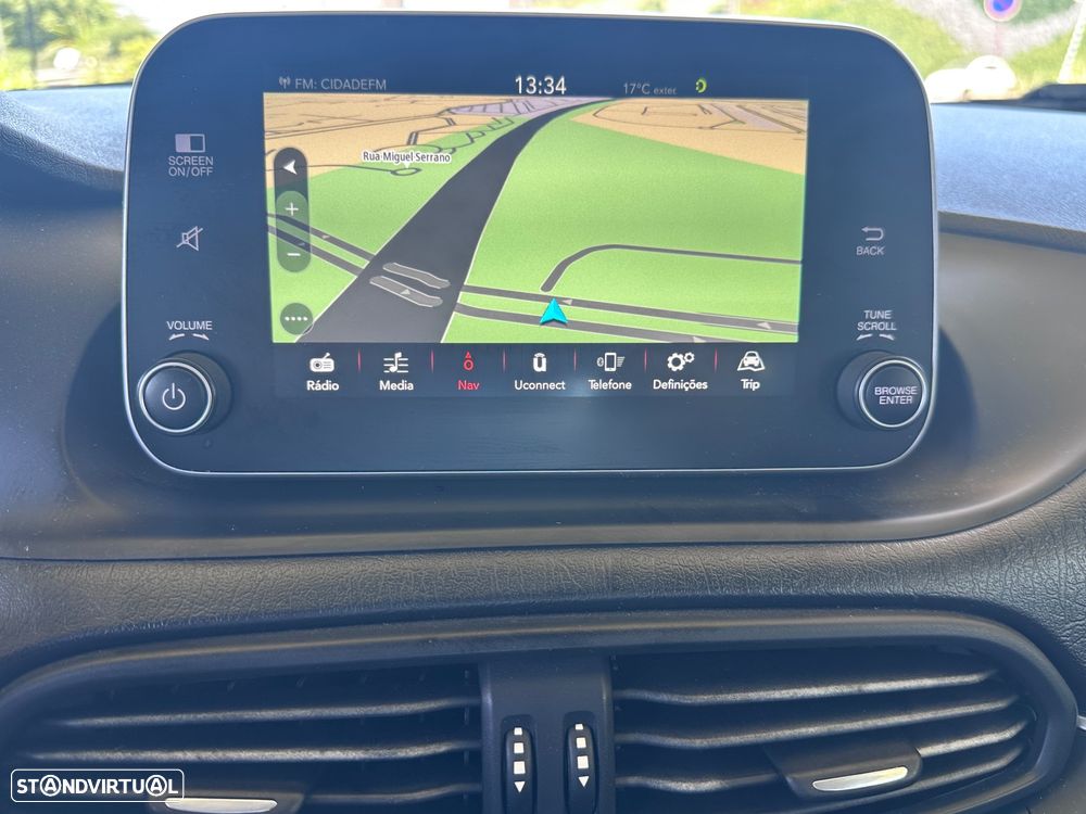 Fiat Tipo Station Wagon 1.6 M-Jet Lounge Tech - 13