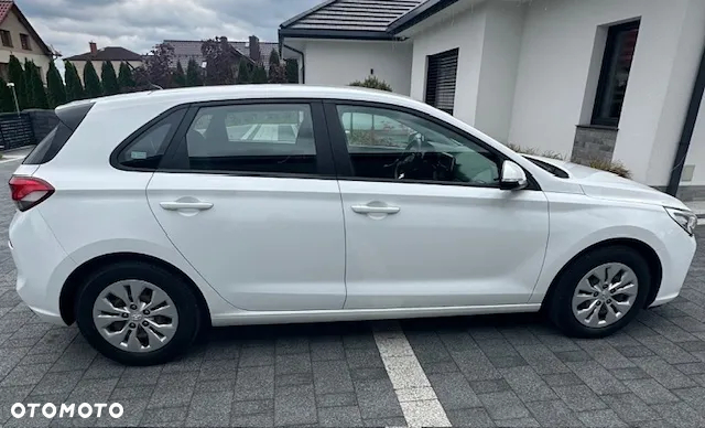 Hyundai i30 1.4 Classic + - 7