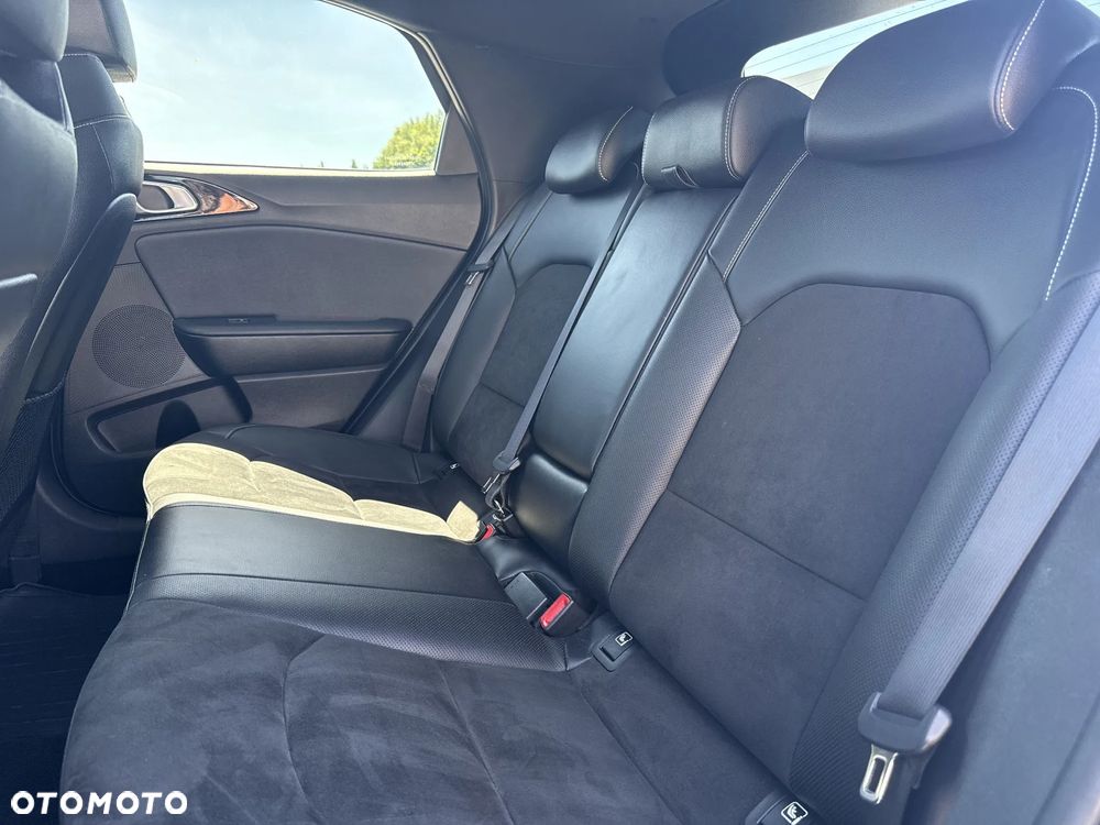 Kia XCeed 1.5 T-GDI GT-Line DCT - 17