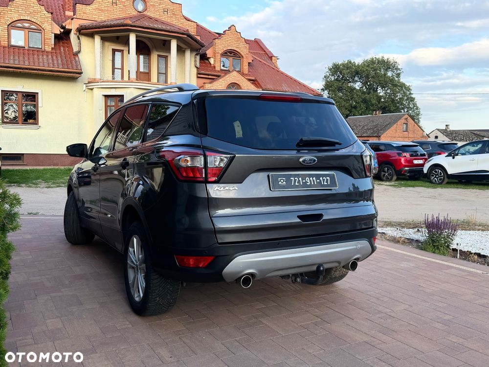 Ford Kuga 2.0 TDCi 2x4 Titanium - 14