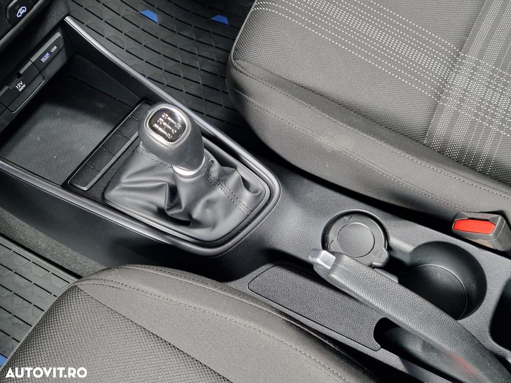 Hyundai i20 1.2 L 84CP 5DR Comfort - 23