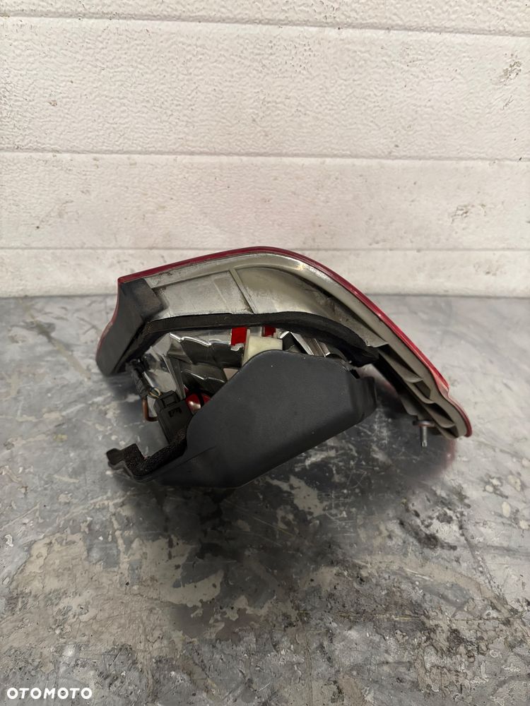 BMW E46 SEDAN LAMPA LEWY TYL TYLNA 6910531 - 3
