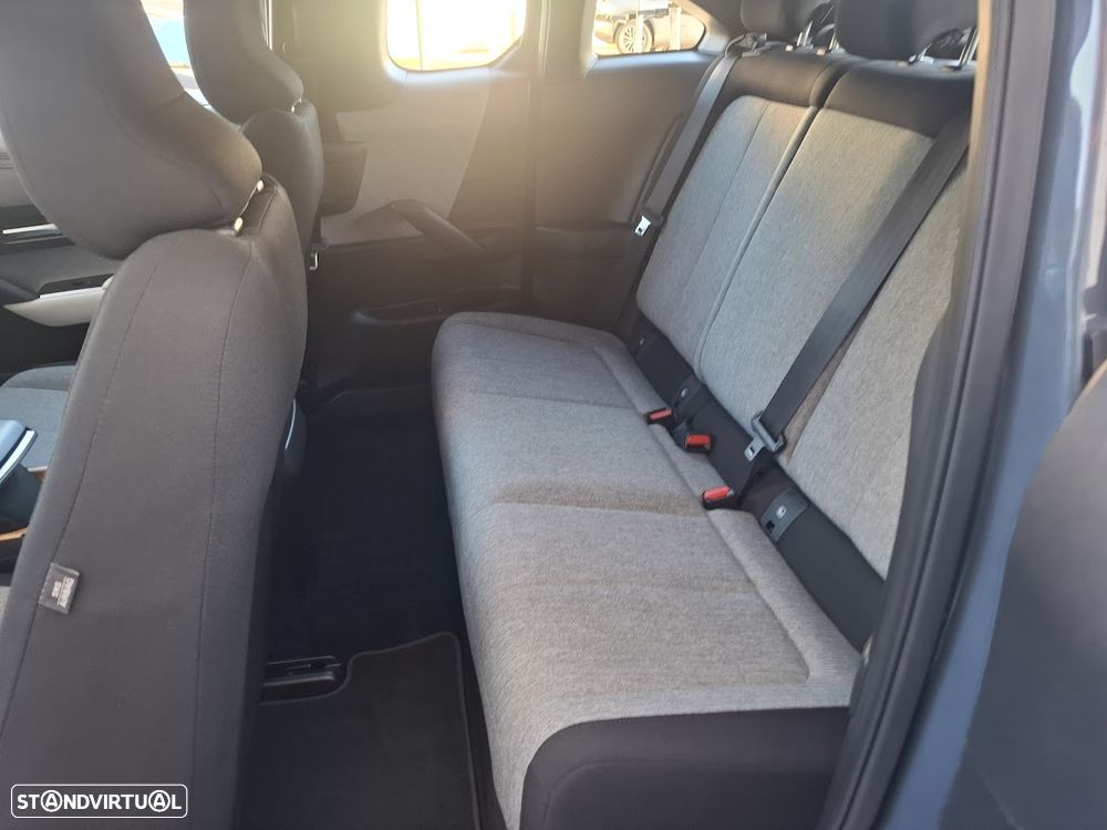 Mazda MX-30 e-SKYACTIV EXCLUSIVE-LINE - 29