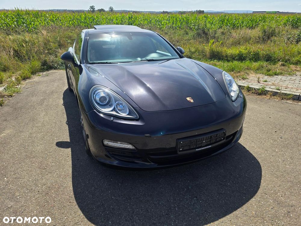 Porsche Panamera 4S PDK - 3
