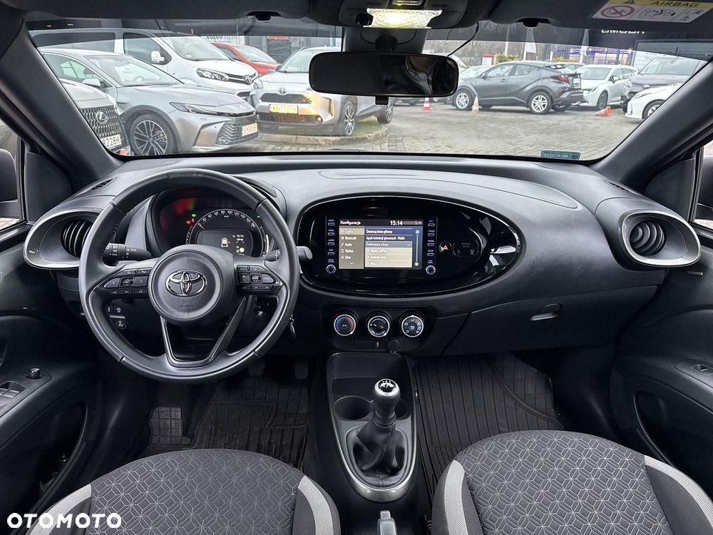 Toyota Aygo X - 12