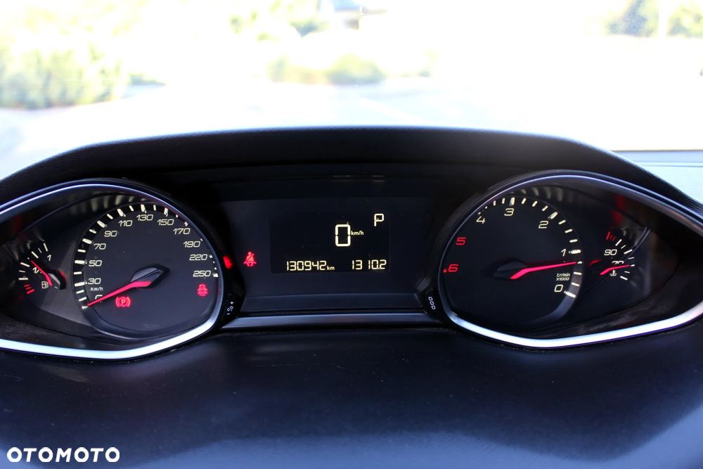 Peugeot 308 BlueHDi 130 EAT8 Stop & Start Active - 20