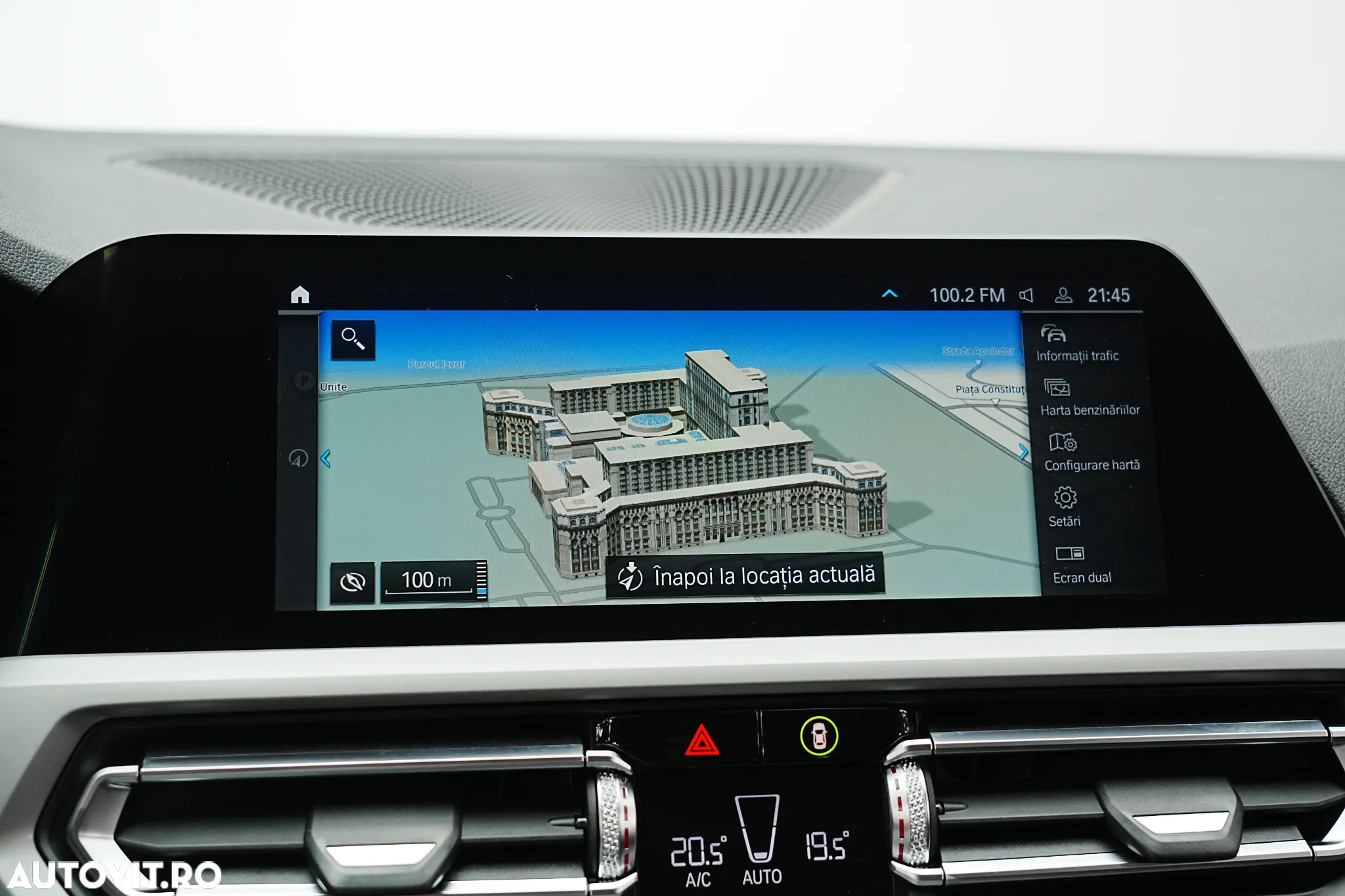 BMW Seria 3 330e Aut. Sport Line - 28