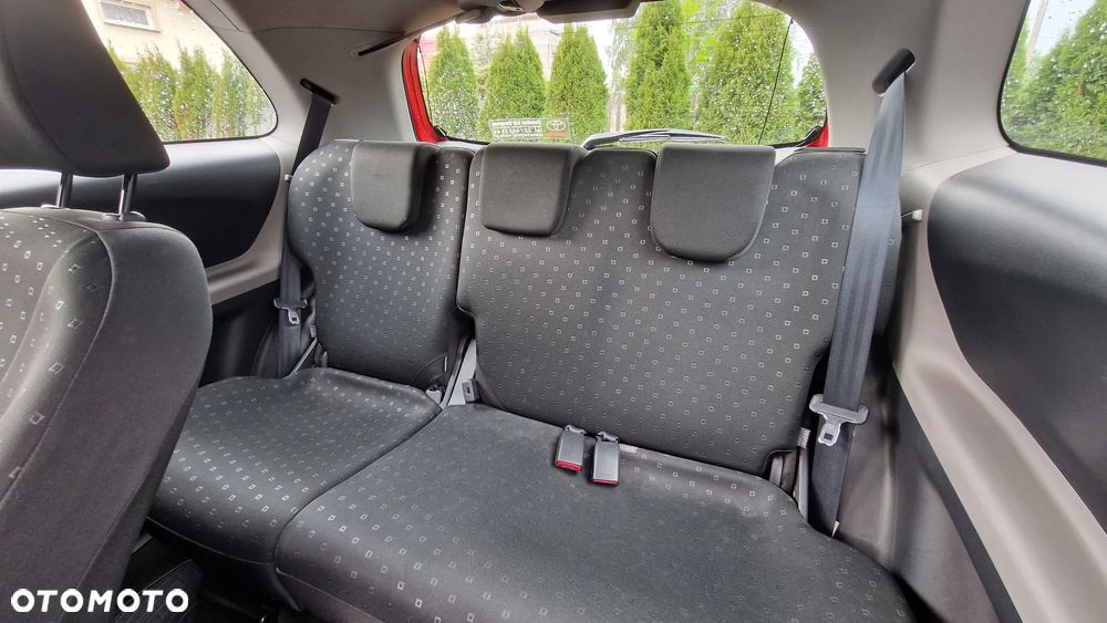 Toyota Yaris 1.0 Terra - 9