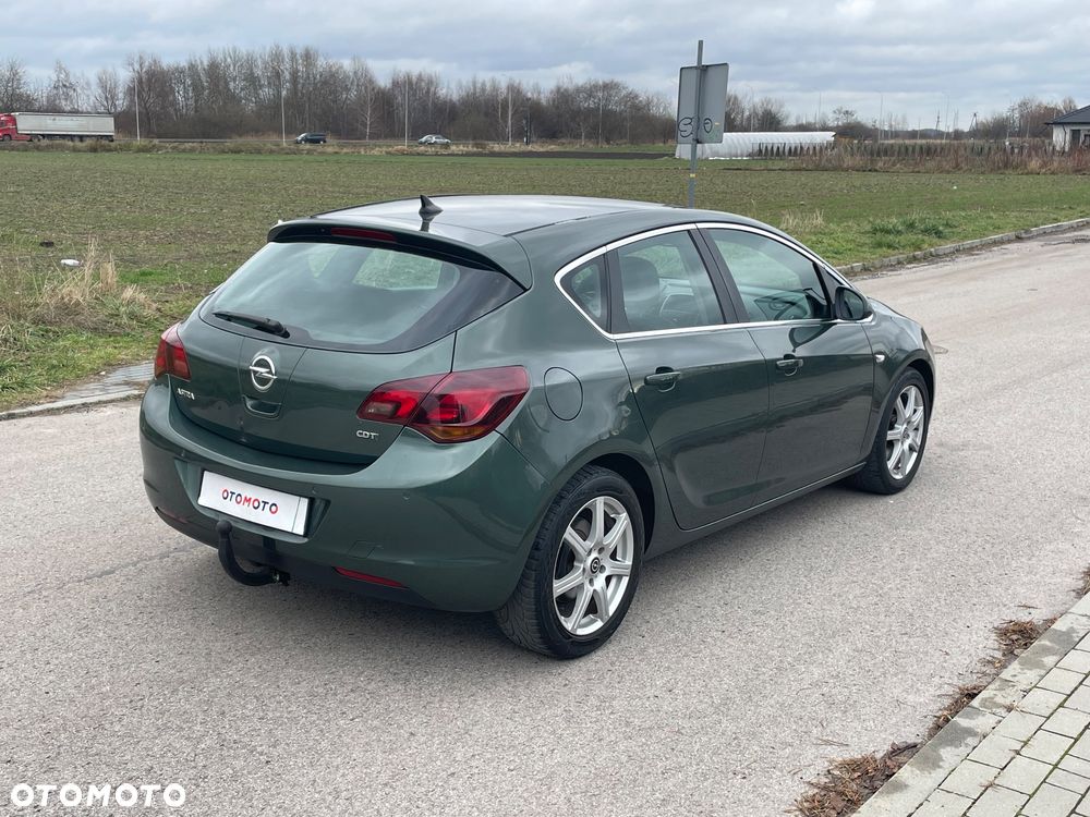 Opel Astra 1.7 CDTI Cosmo - 29