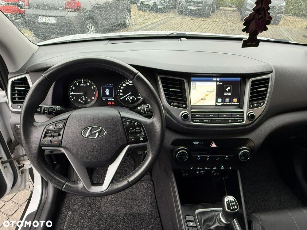 Hyundai Tucson 1.6 GDI BlueDrive Style 2WD - 15