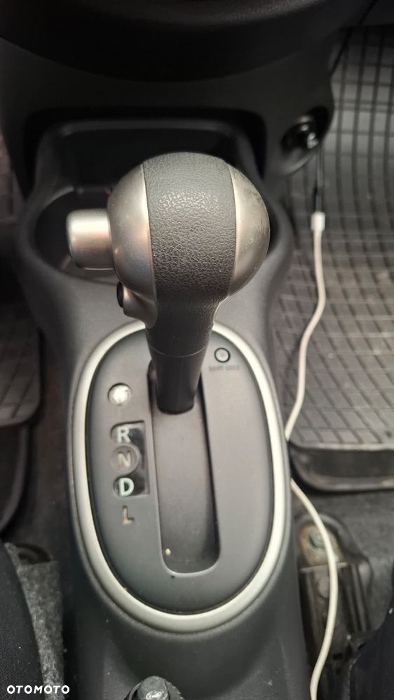 Nissan Micra - 32