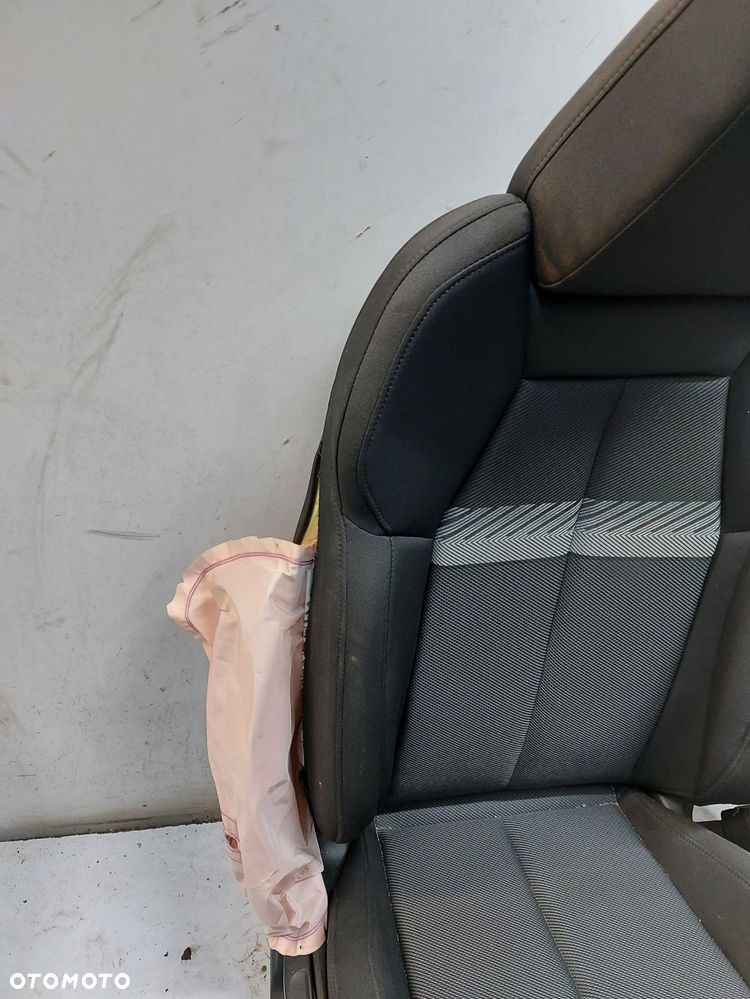 Audi Q4 E-TRON 89A 89E KANAPY FOTELE PRZÓD TYŁ KPL - 9