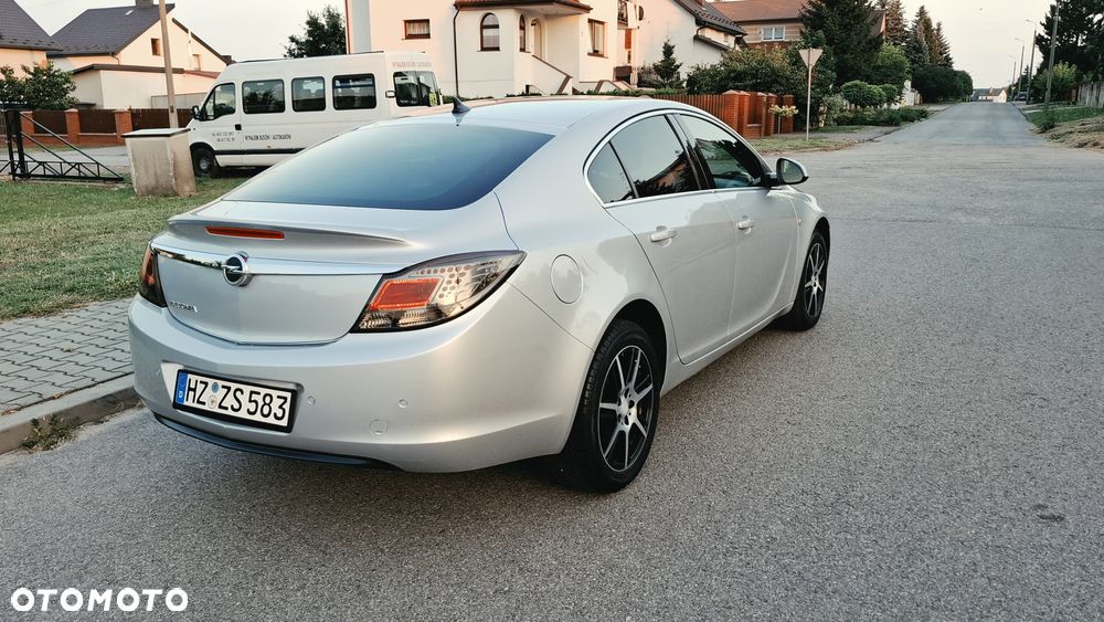 Opel Insignia 1.8 Elegance - 25