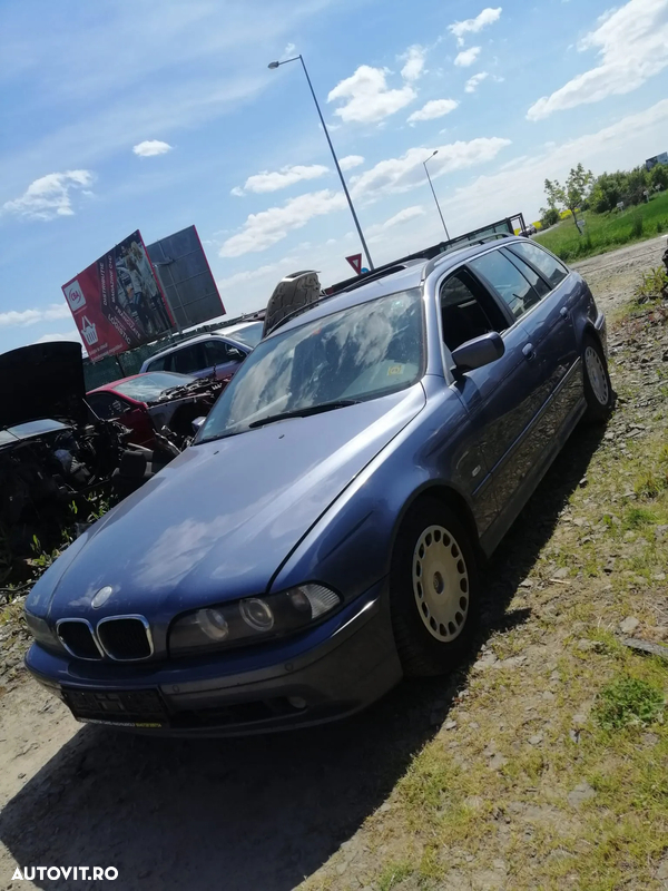 Dezmembrez BMW 520i 2.2i E39 Facelift