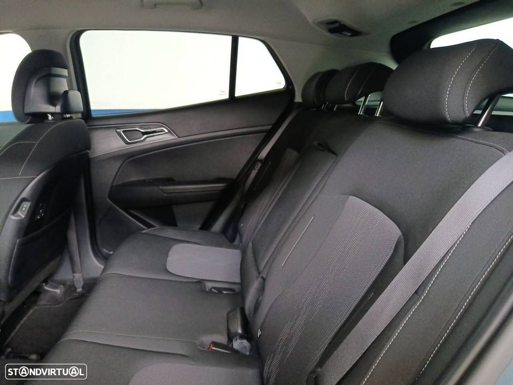 Kia Sportage 1.6 T-GDI Drive - 10
