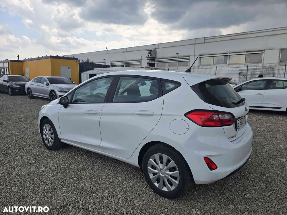 Ford Fiesta - 6