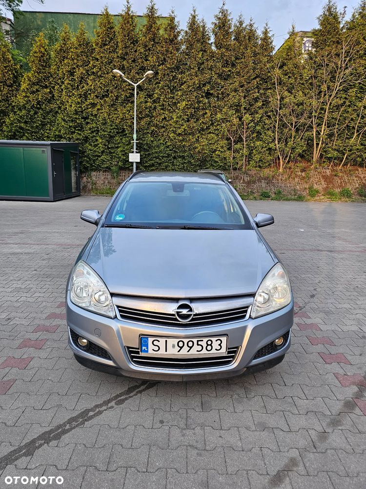 Opel Astra 1.6 Design Edition - 11