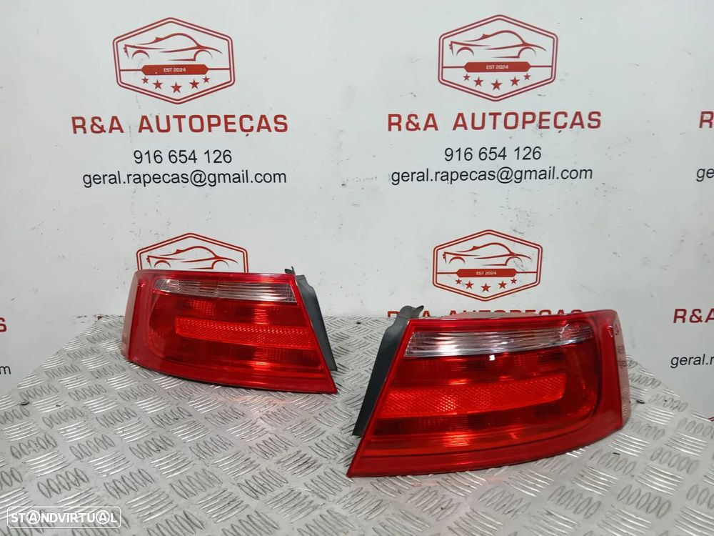 Farolins Direito Audi A5 8T0945095 8T0945096 Original - 4