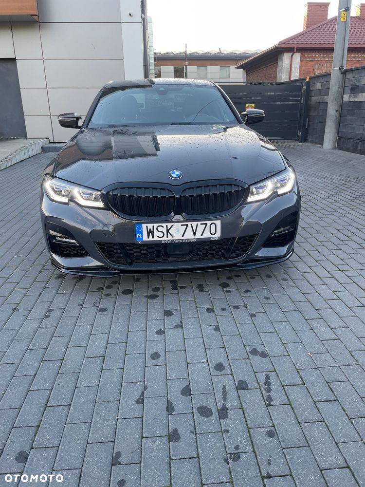 BMW Seria 3 330d xDrive M Sport sport - 3
