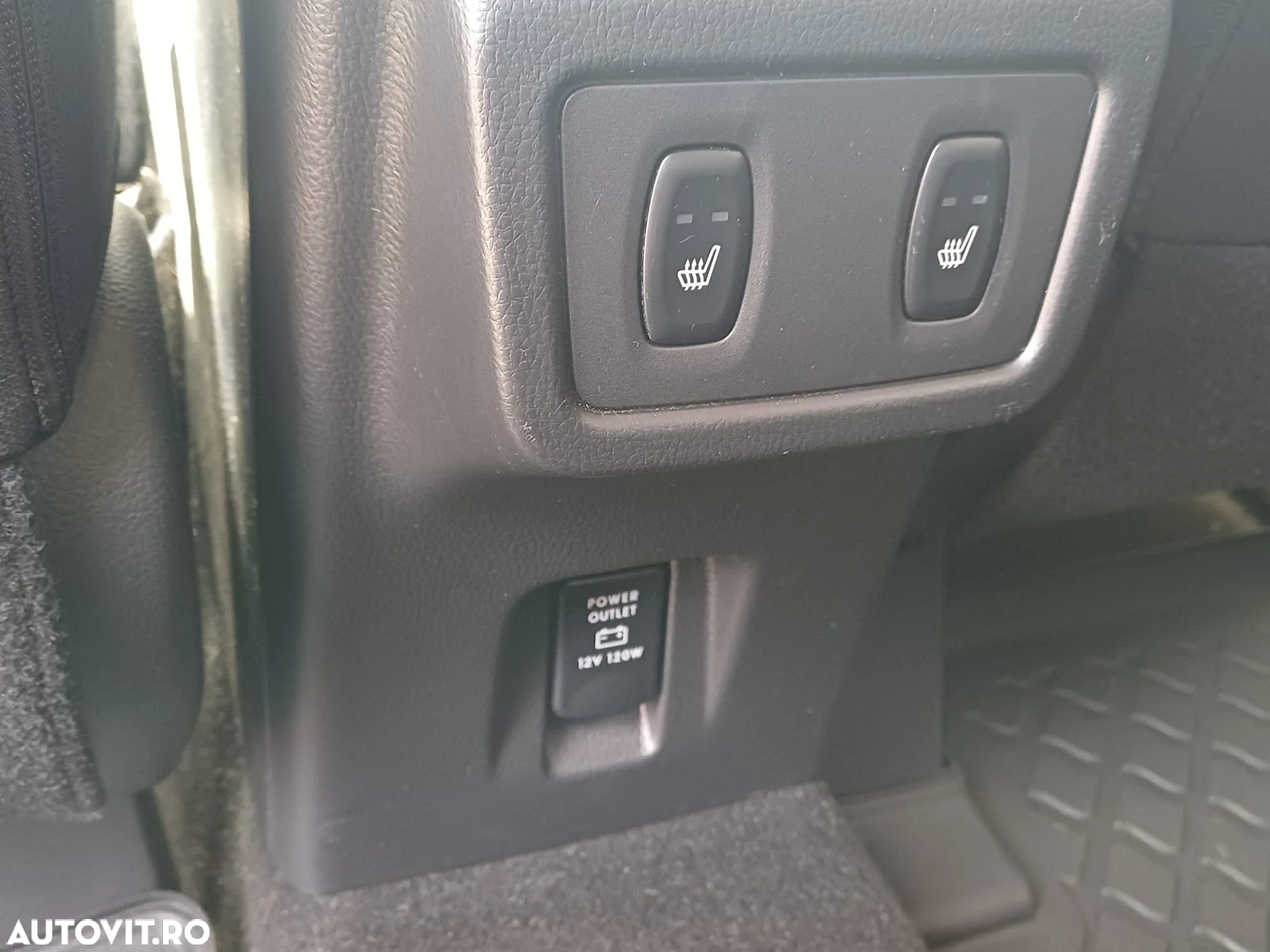 Mitsubishi Eclipse-Cross 1.5-litre 16-valve DOHC MIVEC Intense Aut. - 8