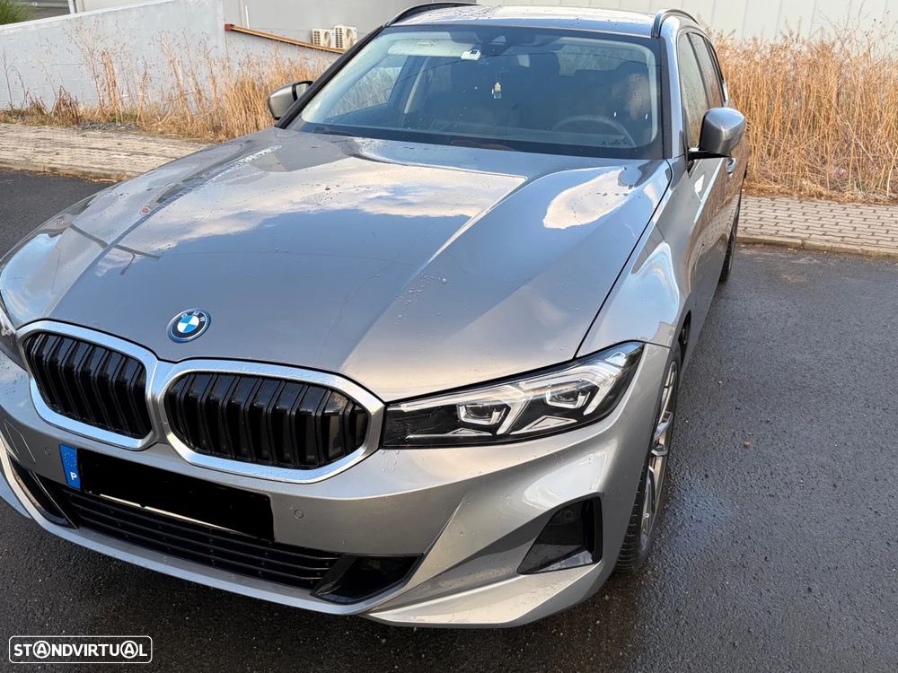 BMW 330 - 1
