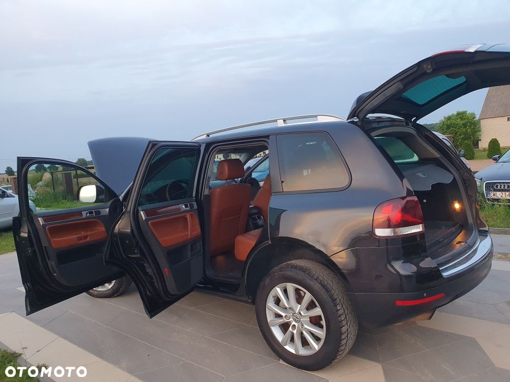 Volkswagen Touareg - 4