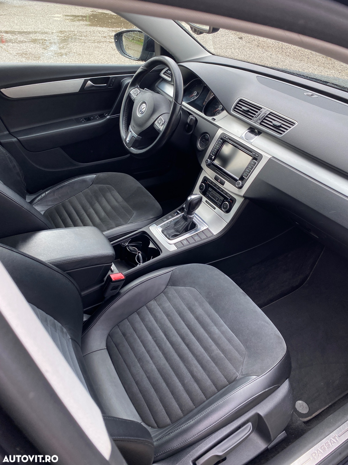 Volkswagen Passat Variant 2.0 TDI DSG BlueMotion Technology Highline - 6