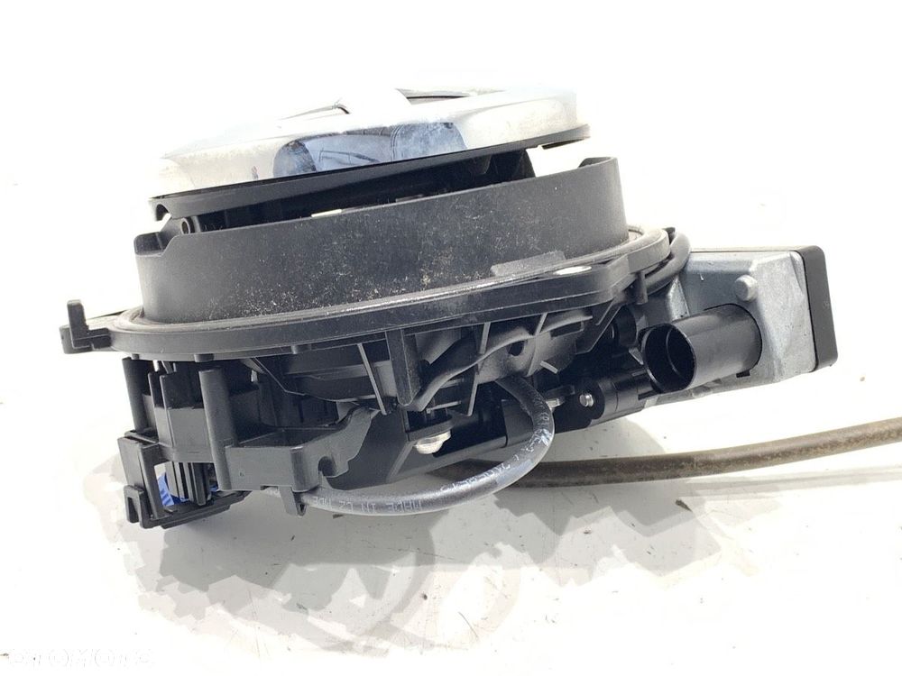 KLAMKA KLAPY TYŁ - 999.00 PLN - VW PASSAT B8 Variant (3G5, CB5) 2014 - 2022 2.0 TDI 4motion 140 kW - 2