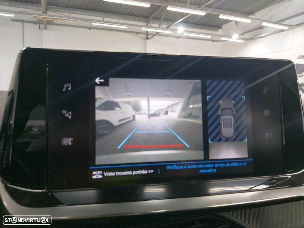 Peugeot 2008 1.5 BlueHDi Allure - 3