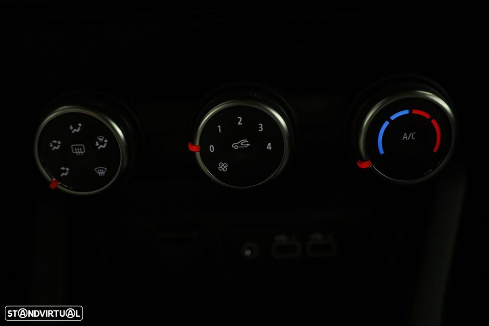 Renault Clio 1.0 TCe Evolution Bi-Fuel - 12