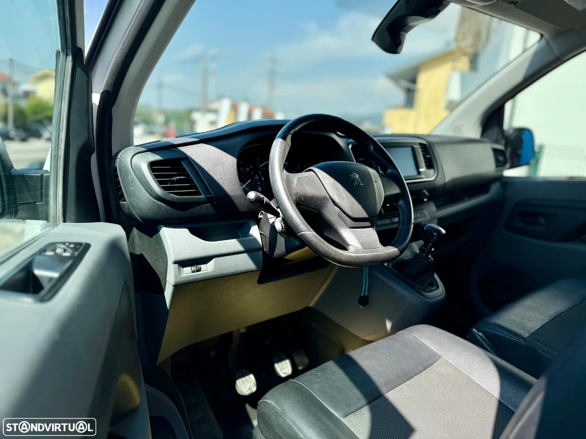 Peugeot Expert 1.5 BlueHDi L2H1 Premium Standard 120Cv | IVA DEDUTÍVEL - 12