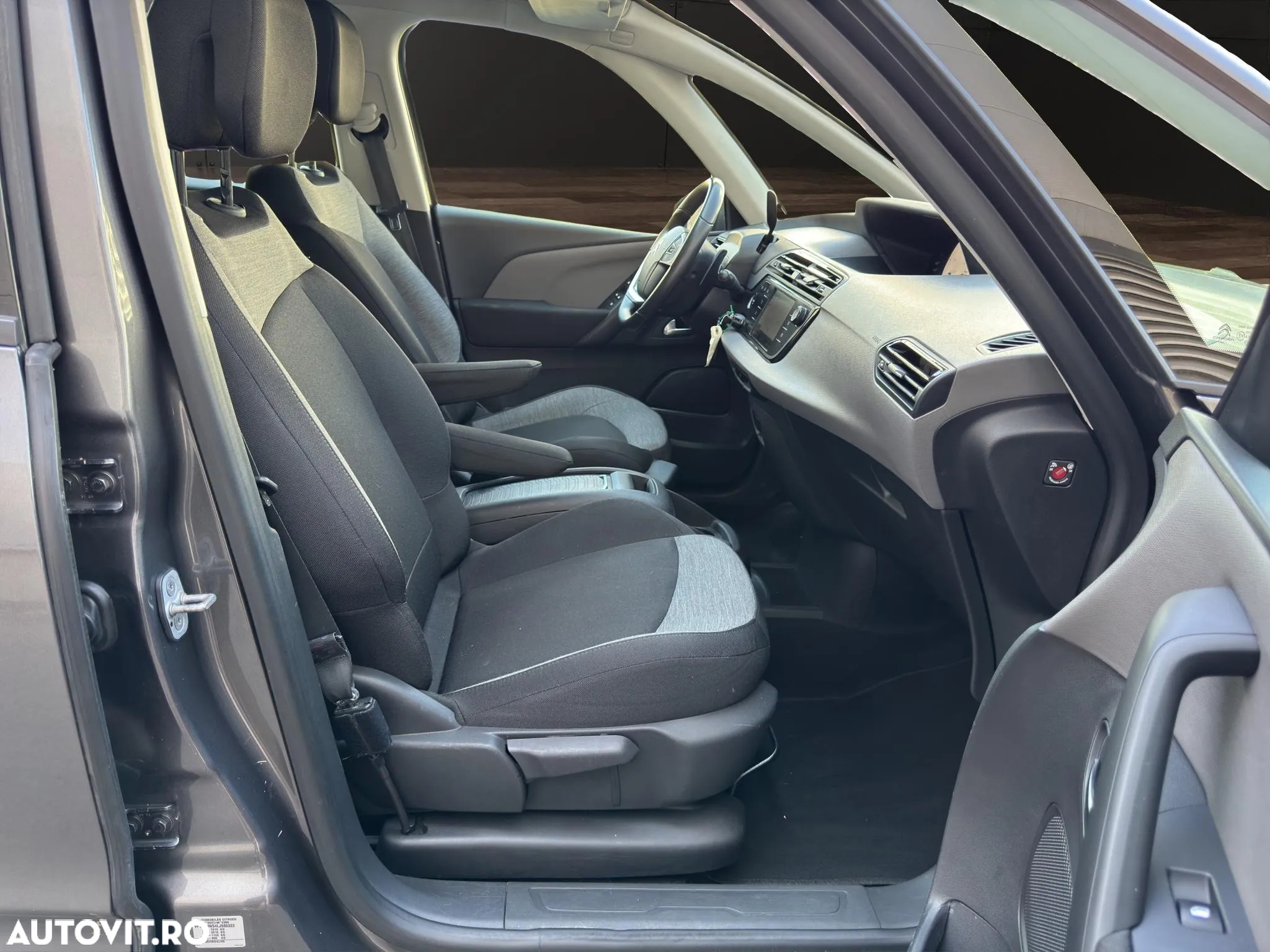 Citroën C4 Space Tourer - 14