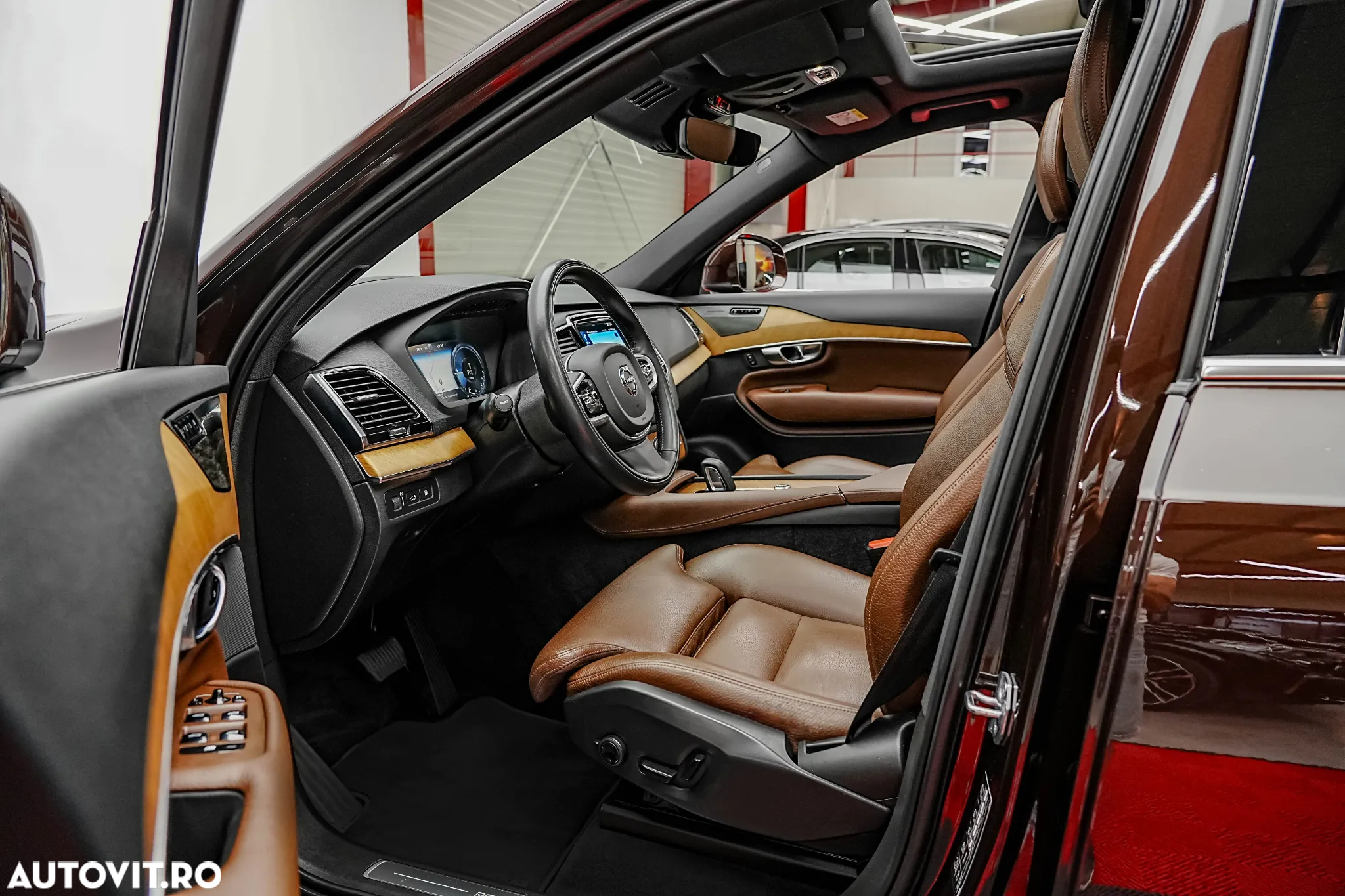 Volvo XC 90 T8 AWD Recharge Geartronic Inscription Expression - 5