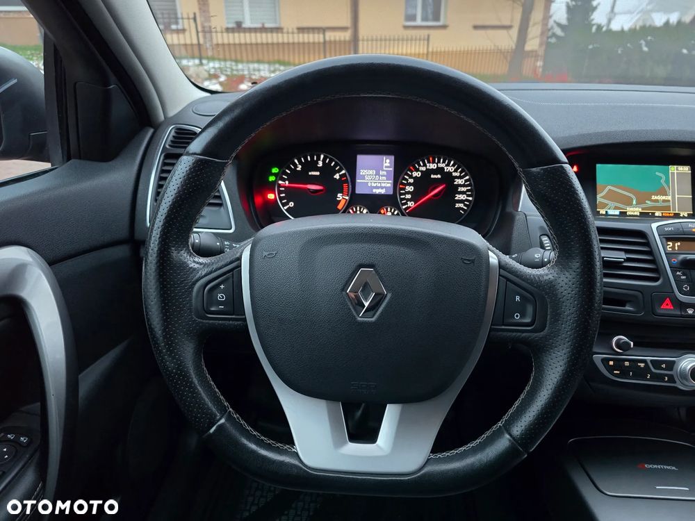 Renault Laguna 2.0 dCi FAP Initiale - 25