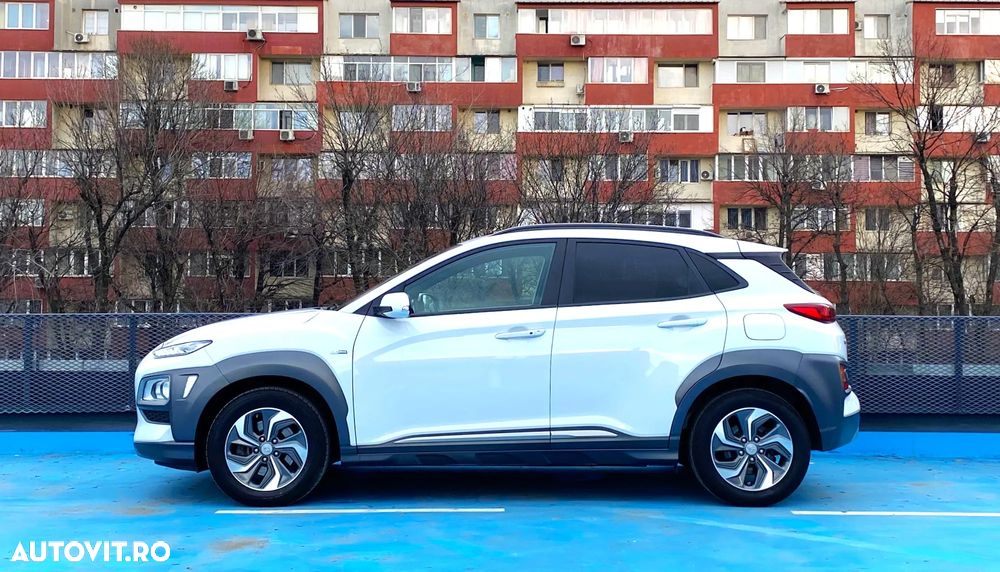 Hyundai KONA 1.6 GDI DCT Premium - 10