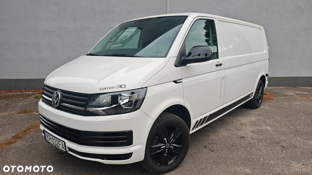 Volkswagen Transporter - 1