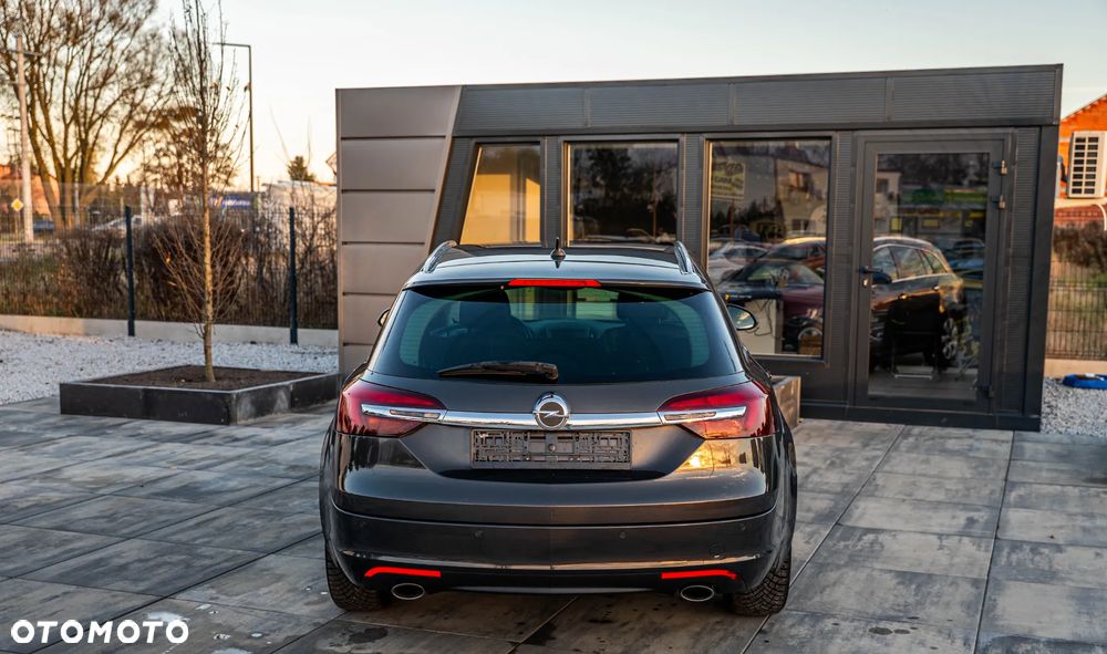 Opel Insignia - 38