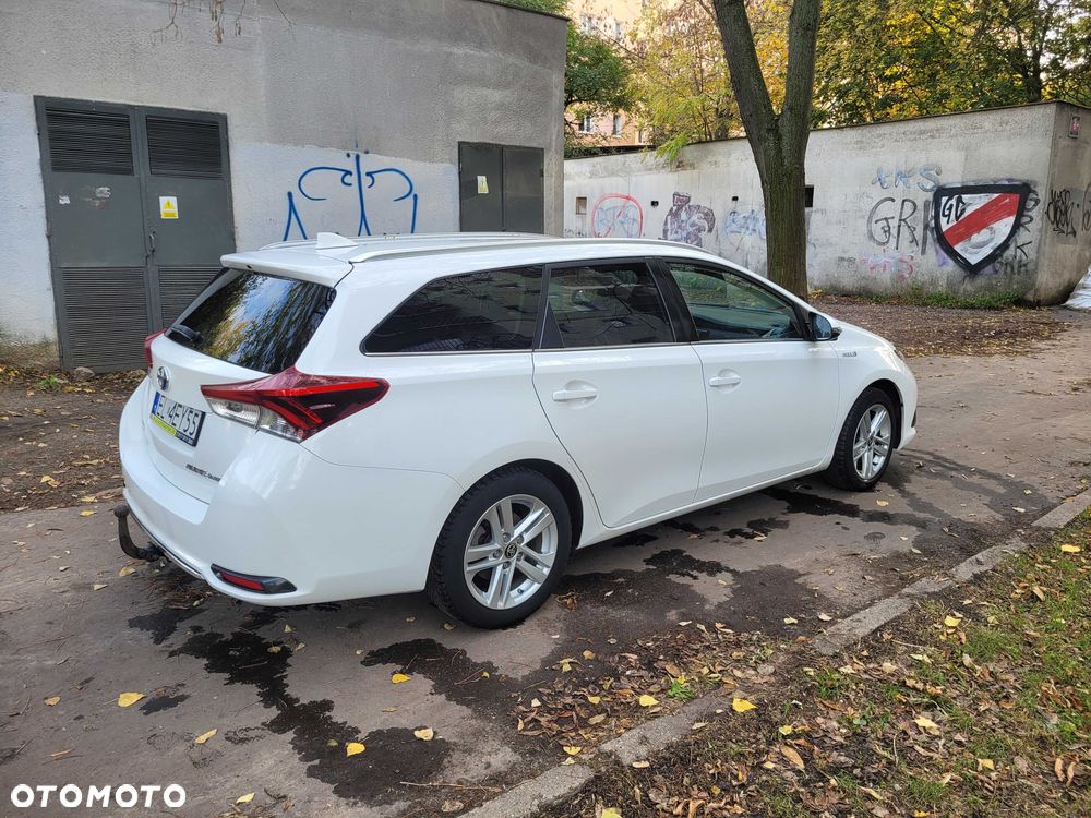Toyota Auris - 5