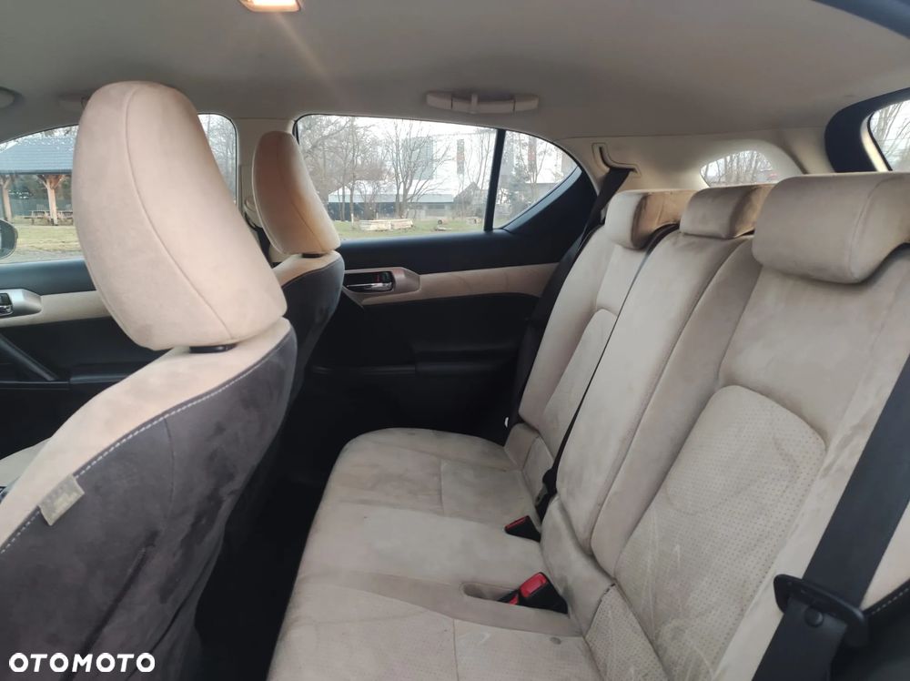 Lexus CT 200h Business - 4