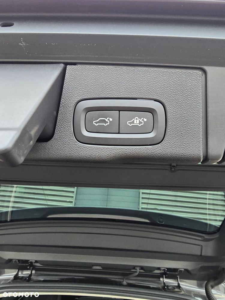 Volvo XC 60 D4 Geartronic Inscription - 37