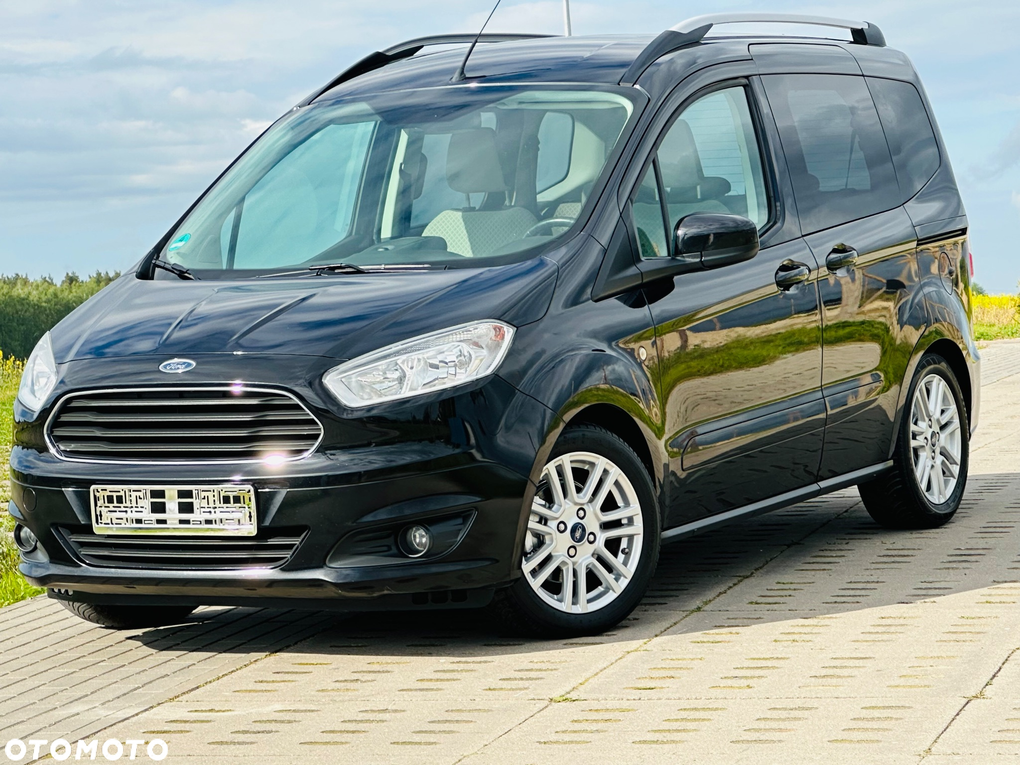 Ford Tourneo Courier 1.0 EcoBoost Titanium - 7