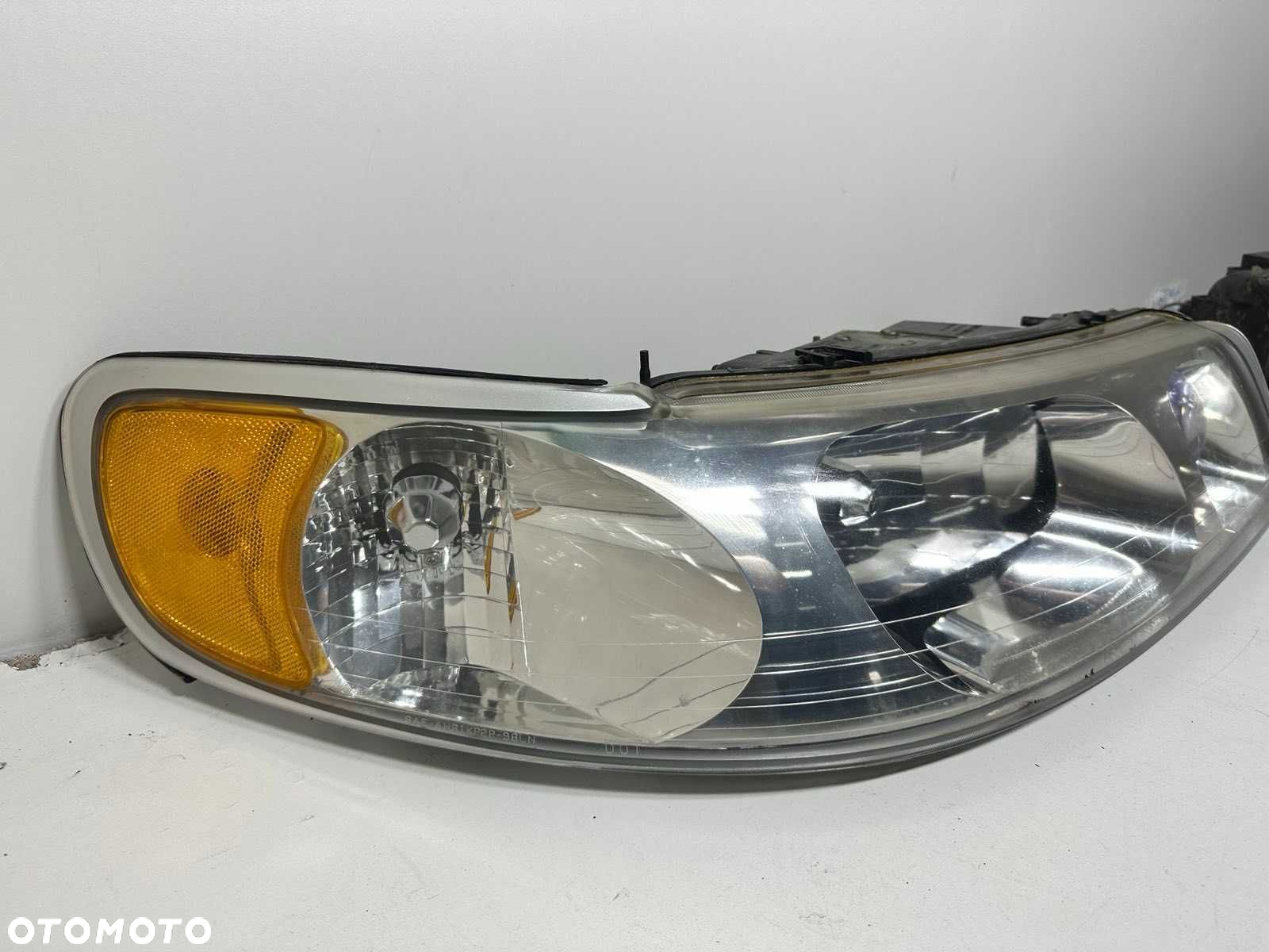 LinkolnI Town Car III REFLEKTOR Lampa PRZÓD Lewa Prawa cana za 1 st - 3