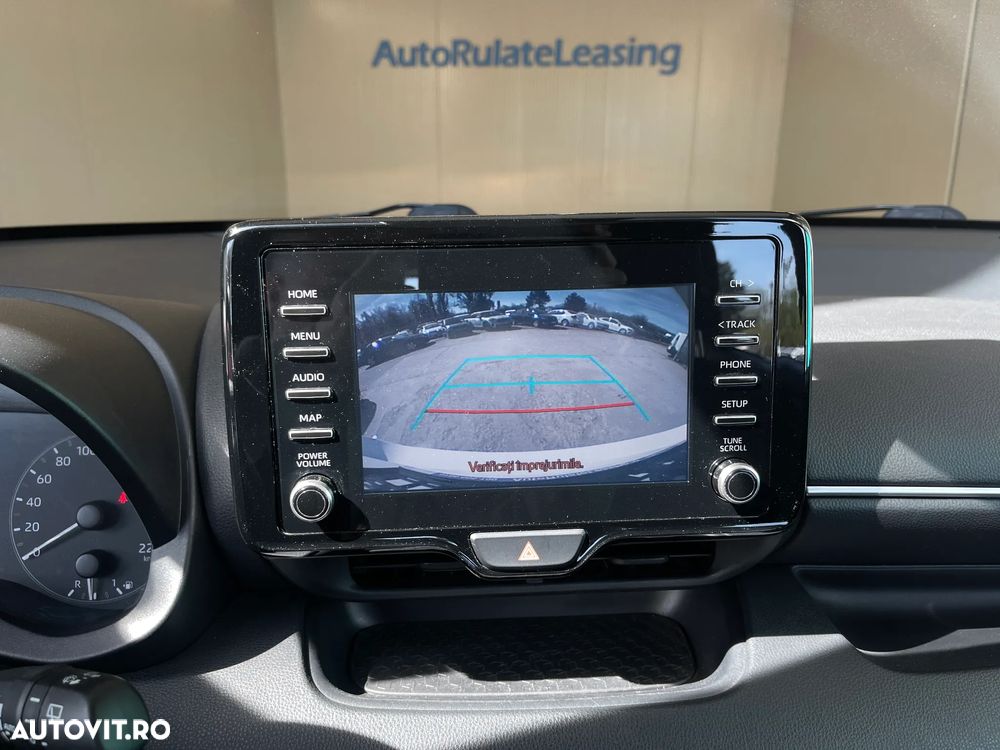 Toyota Yaris 1.5 VVT-i HSD Active - 12